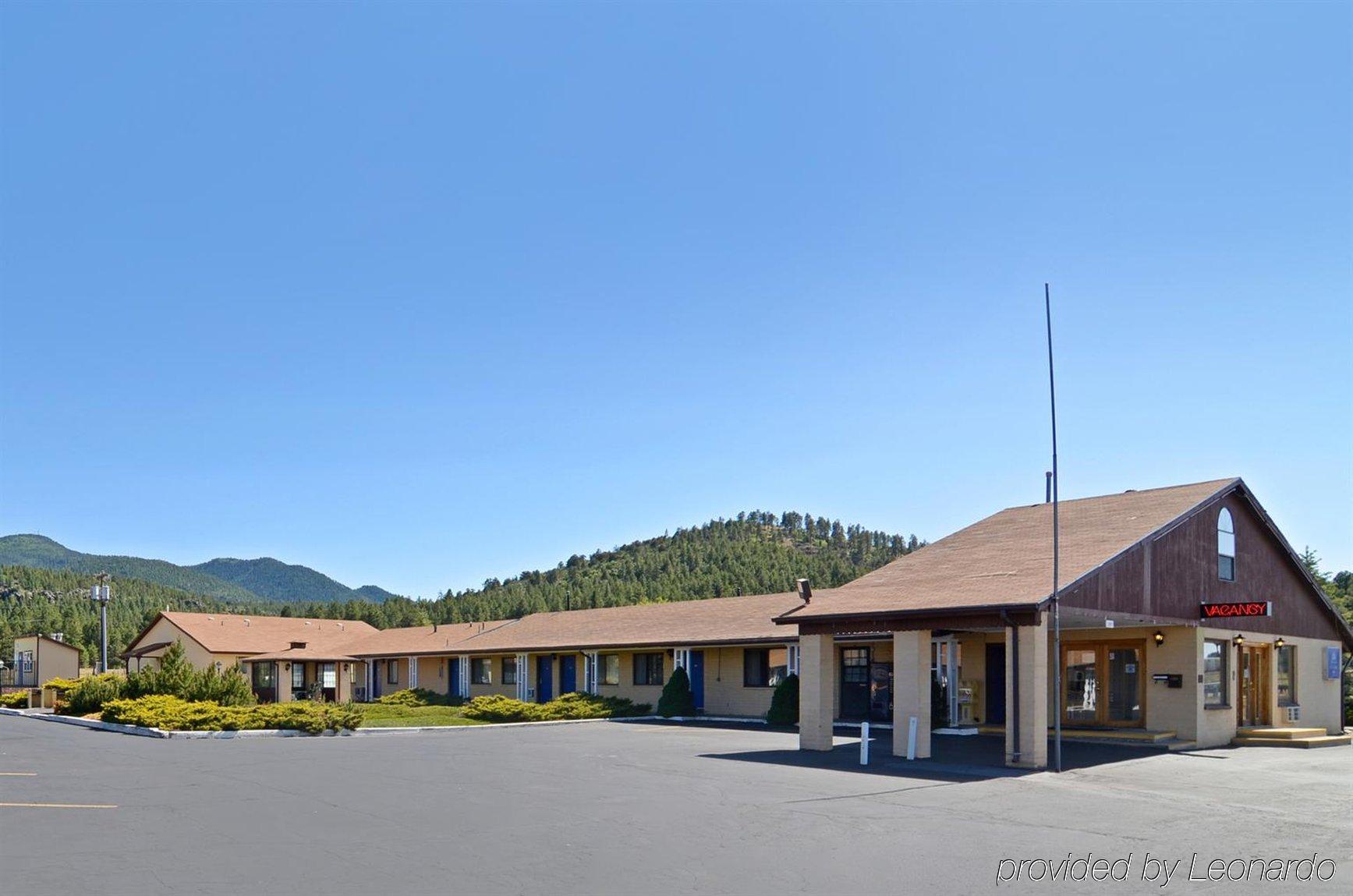 Super 8 By Wyndham Williams West Route 66 - Grand Canyon Area Екстер'єр фото